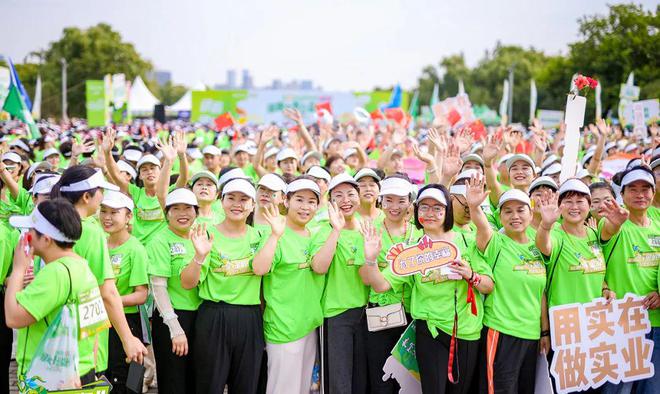 2025绿之韵“健康中国•绿跑大型公益计划”圆满举行