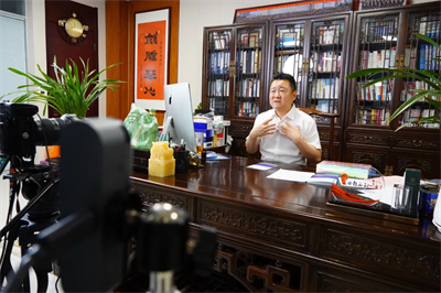卫康董事长王宗继直播：开启肠道微生态健康保卫战