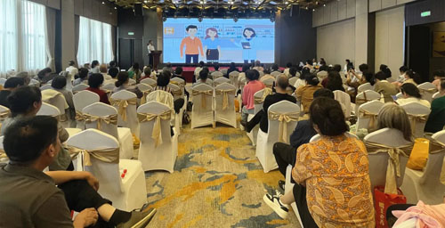 筑梦未来 新时代三十周年宣讲会走进巴彦淖尔