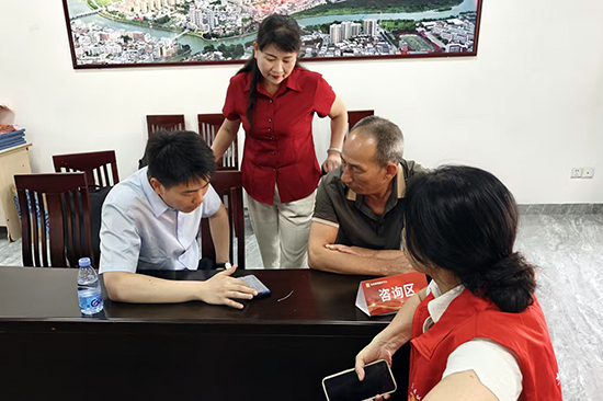 新时代福建联合流动党支部开展两场“健康同行三十载 携手共进创未来”主题活动