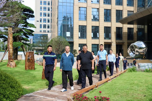 中共安化县委常委、副县长调研绿之韵中心