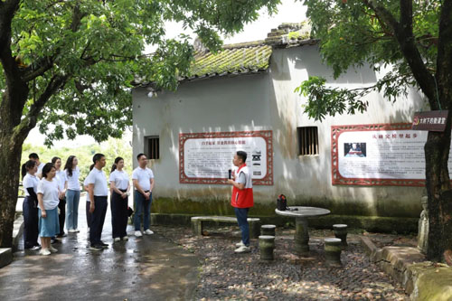完美开展庆祝建党104周年“献礼七一”活动