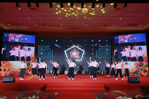 绽耀再启航 太阳神2025半年度表彰庆典举行