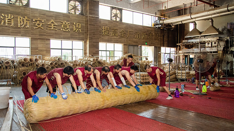 以匠心致敬非遗： 理想华莱万两茶生产项目正式启幕