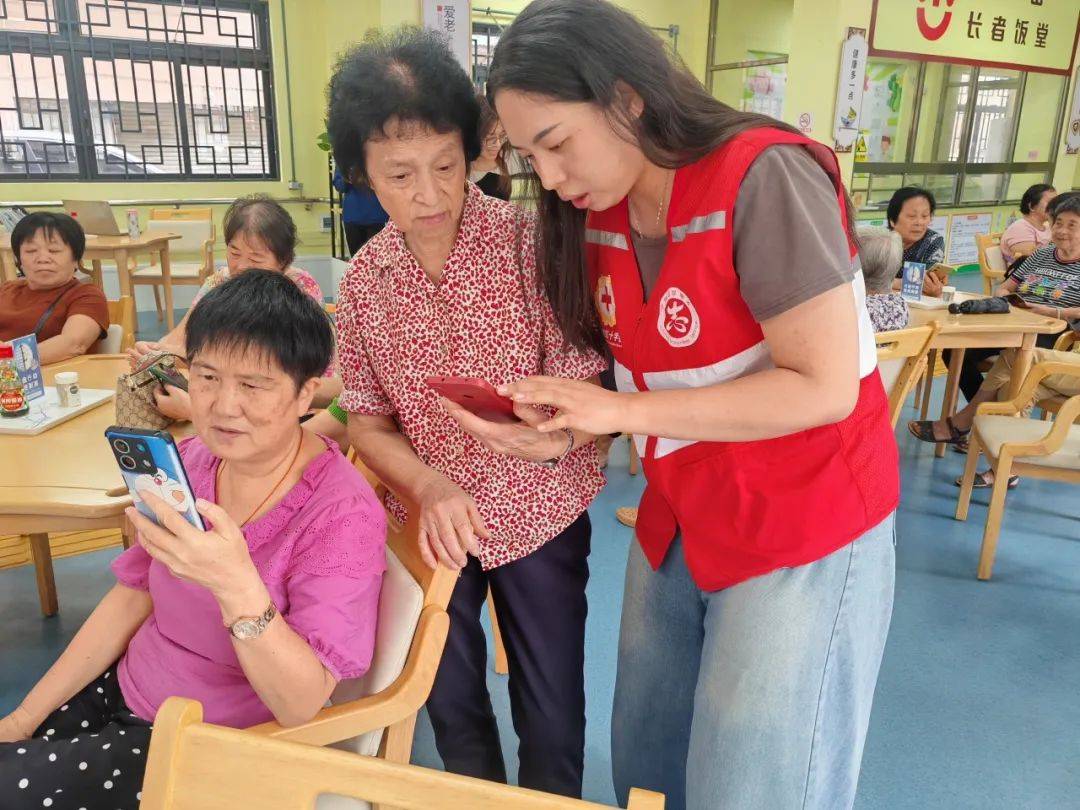 完美：一年深耕，绘就健康中国完美画卷