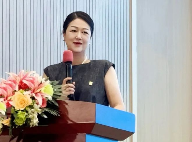 我心坚定 为梦前行 | 绿之韵集团2025年半年度总结大会成功举行