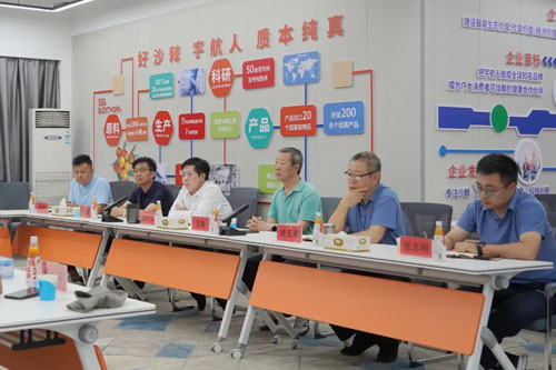 宇航人|钱学森沙产业理论校外实践基地挂牌