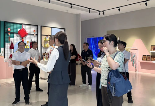 广东省宣传事务中心赴完美公司座谈交流
