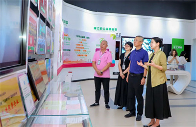 浏阳经开区管委会孙春华一行莅临绿之韵调研