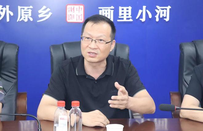 绿之韵集团党委开展“致敬老兵，温暖八一”主题党日活动