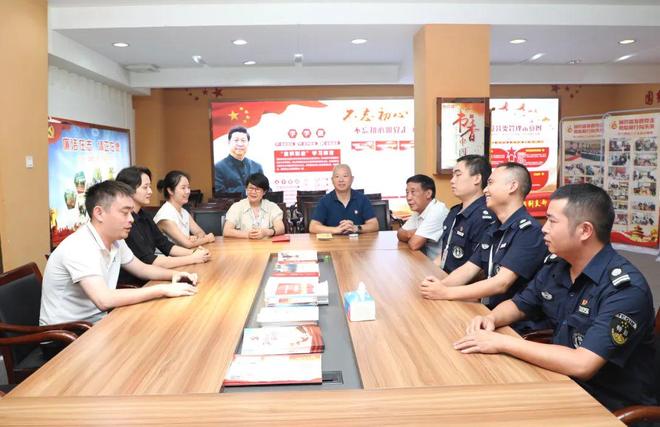 绿之韵集团党委开展“致敬老兵，温暖八一”主题党日活动