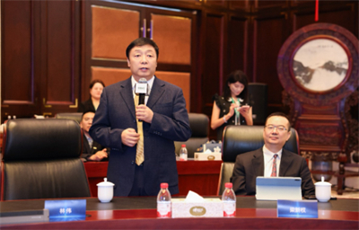 天狮李金元参加即客科技与爱风尚科技联盟合作签约仪式