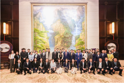 天狮李金元参加即客科技与爱风尚科技联盟合作签约仪式