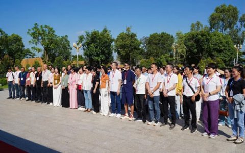 “健康揭阳 营养同行”完美公益健步走举行