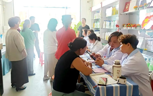 荣格云·健康巡检公益行山西运城4站爱心接力