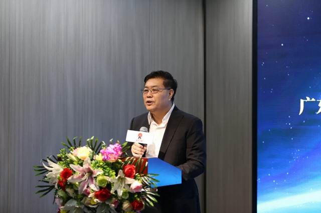 太阳神与草本基新材料战略合作签约仪式举行