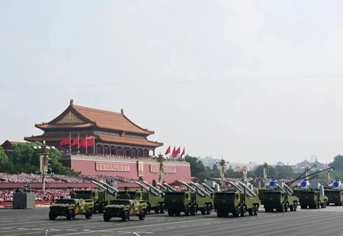 完美：盛世阅兵扬国威 完美共抒爱国情 