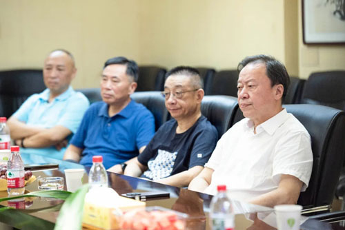 国家海洋局领导一行莅临炎帝生物指导检查