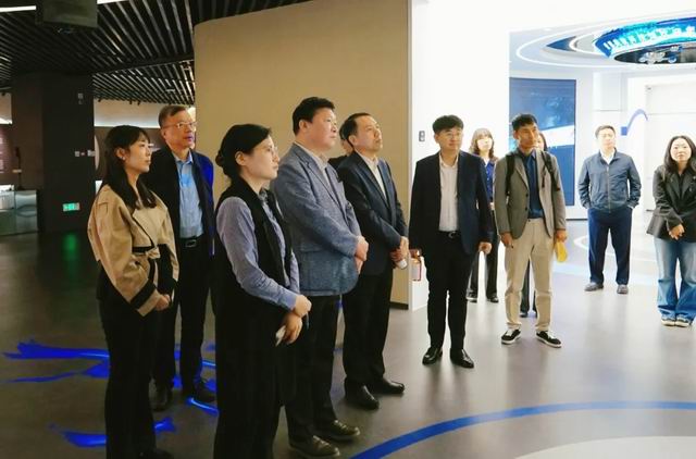 韩国始兴市副市长朴胜三一行到访福瑞达生物