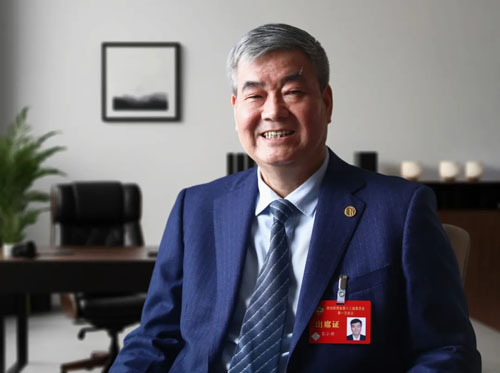 三八妇乐袁晓峰获“民建全国社会服务工作先进个人”