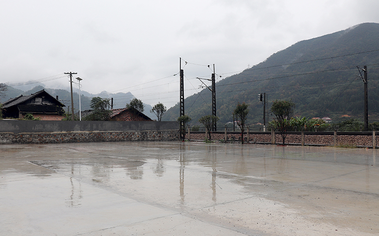 村企共建聚合力 | 绿之韵公益基金会捐赠20万元助力安化县平口镇乡村振兴