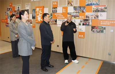 湖南省工商联副主席彭天忠一行莅临绿之韵中心调研