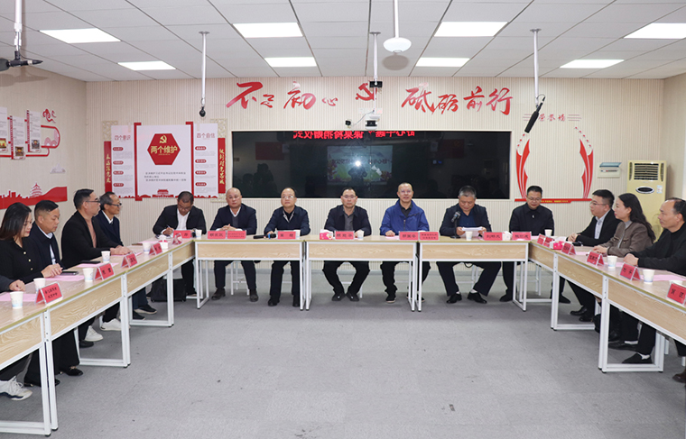 绿之韵捐赠20万善款助力乡村教育，700套“可躺式课桌椅”让孩子舒心午睡