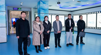 中康集团赴卫康考察 共探健康产业创新转型路径