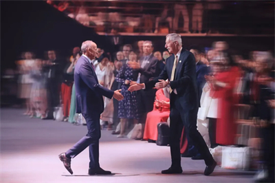 安利（中国）30周年庆典 安利董事会联合主席致辞精编