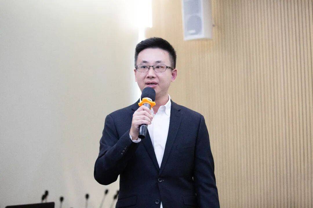 聚力启新程，擘画新未来！荣格成功召开2026年战略展望会