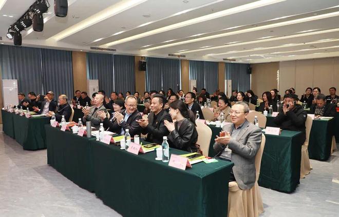 省工商联、绿之韵集团学习贯彻党的二十届四中全会精神交流会举行