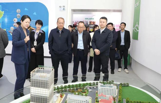 省工商联、绿之韵集团学习贯彻党的二十届四中全会精神交流会举行