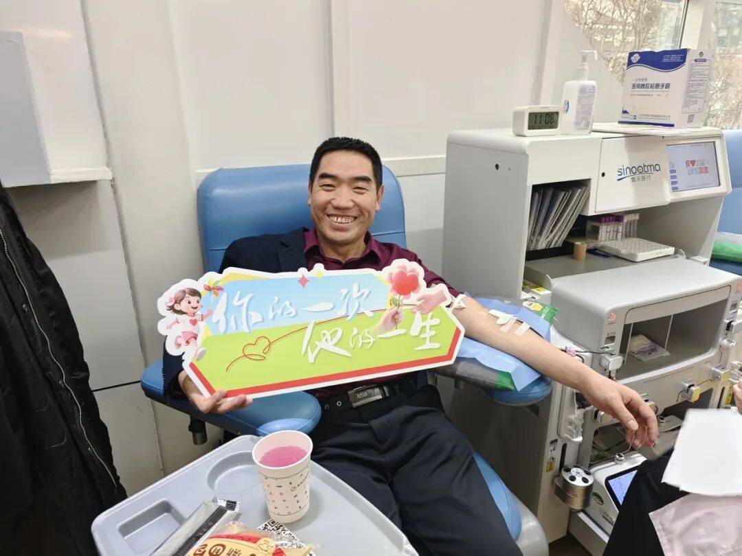 完美百城千店万人献血活动青海站圆满举行