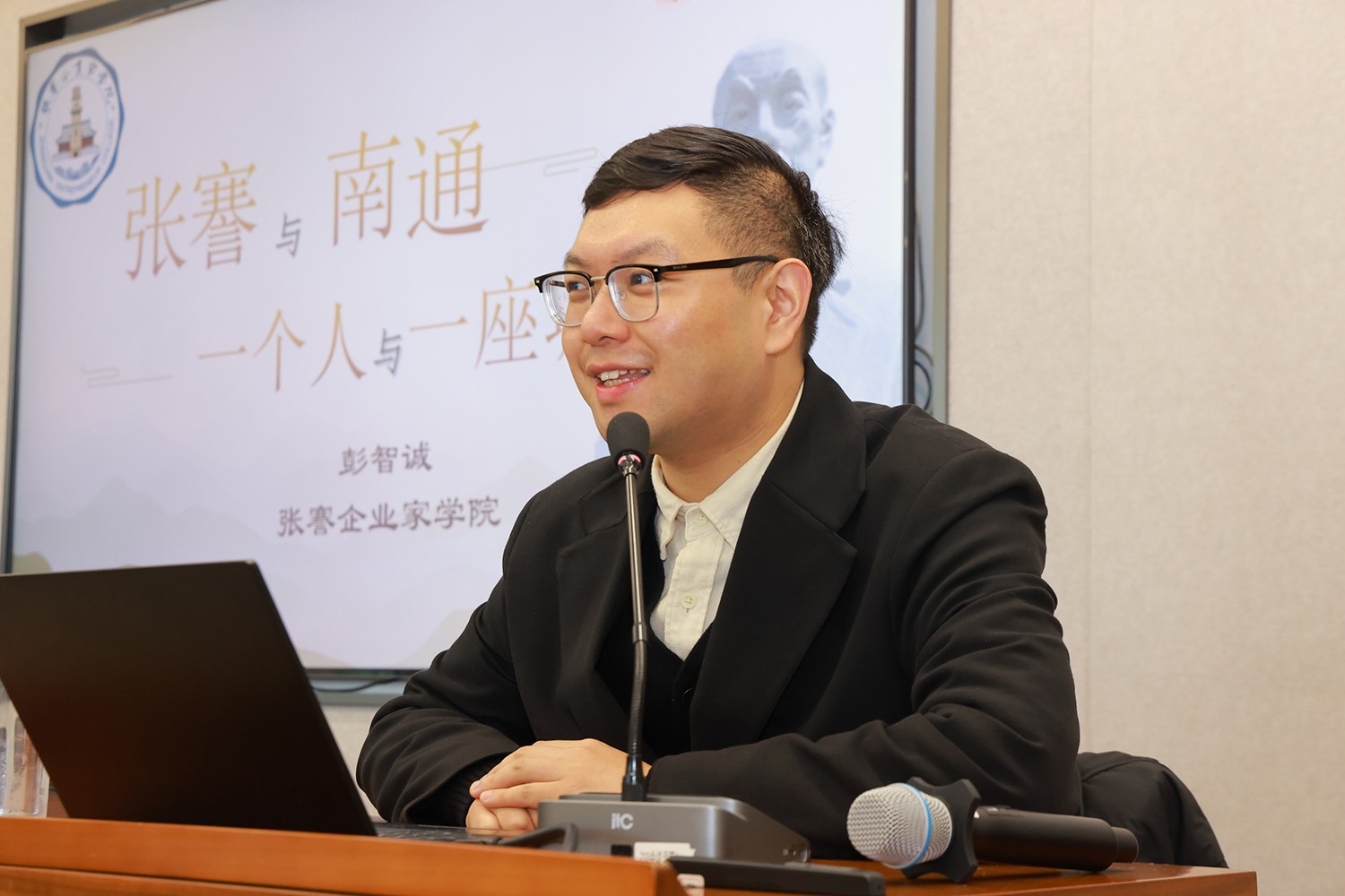 图片关键词