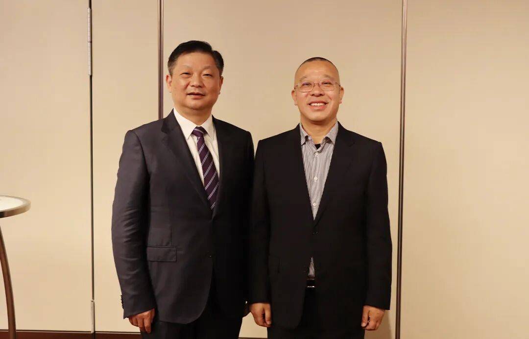 绿之韵胡国安董事长受邀参加第十九届亚洲金融论坛