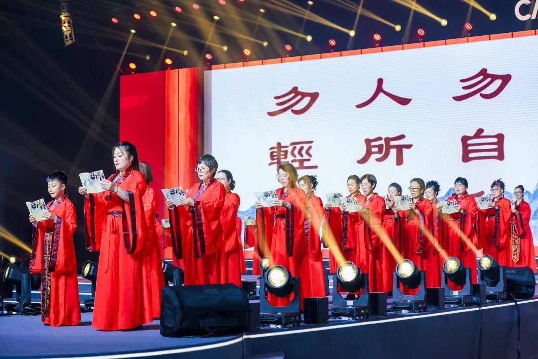 风聚香江，同心远航——佳莱集团香港15周年盛典圆满举办
