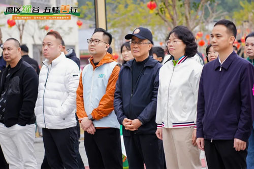 善行致远 | 完美公司以行动温暖岁末年初