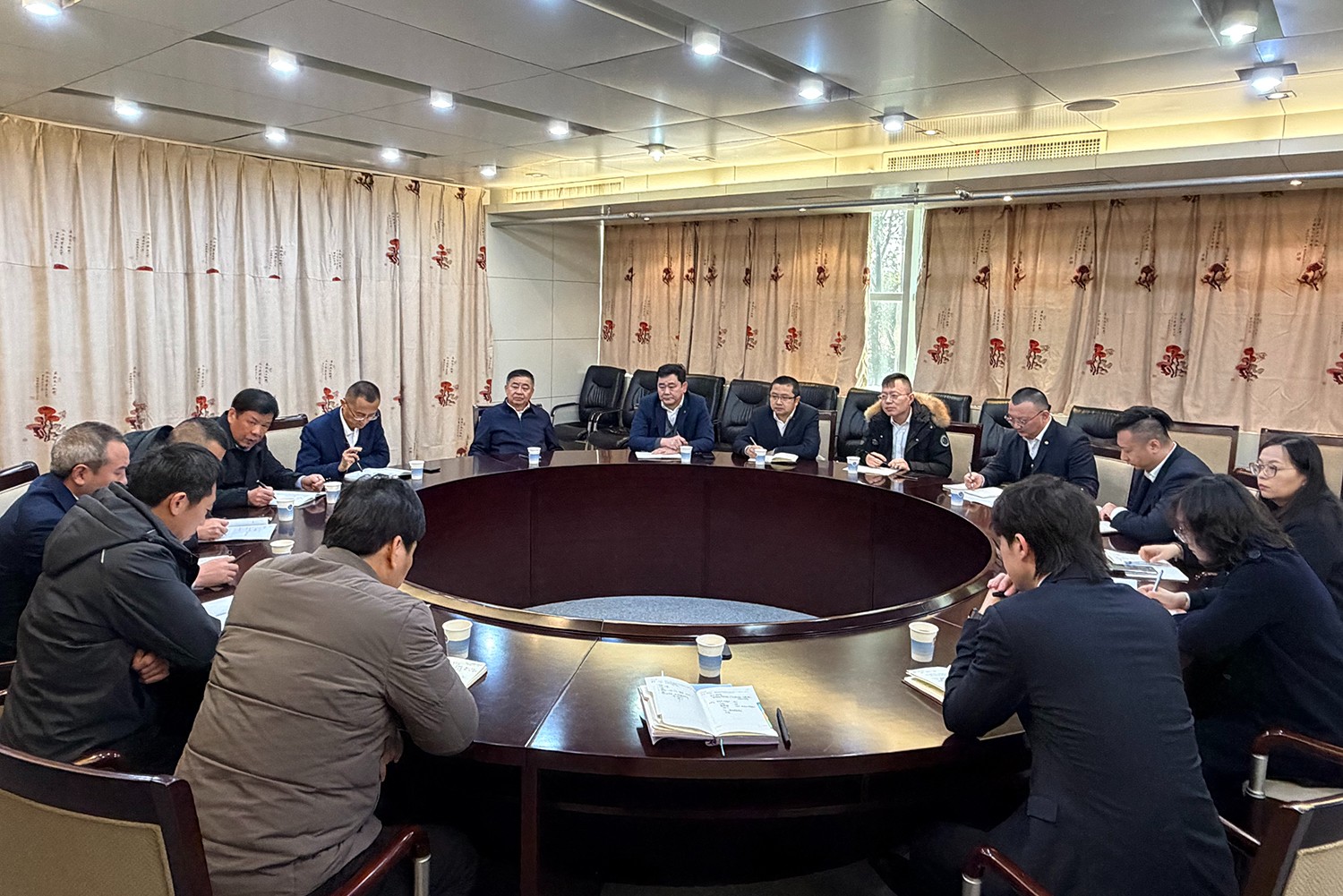 图片关键词