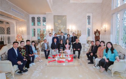 无限极家宴：合伙人与李锦记叙情谊