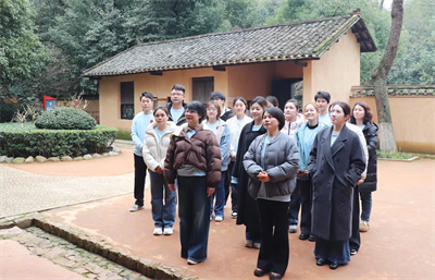 绿之韵集团团委开展学雷锋主题志愿活动