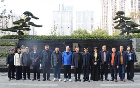 中共安化县委常委宣传部部长调研绿之韵中心