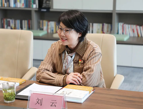 长沙市政协副主席刘金文莅临绿之韵中心调研