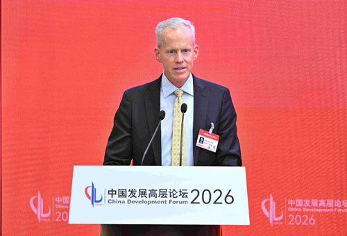 以新投资展示对华信心 安利全球总裁兼CEO迈克尔·尼尔森出席中国发展高层论坛