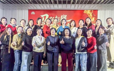 扬起奋进风帆 荣格山西市场双会联动