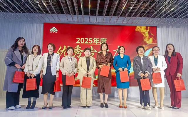 扬起奋进风帆 荣格山西市场双会联动