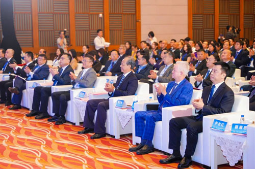 完美古润金出席2026中山华侨华人投资大会