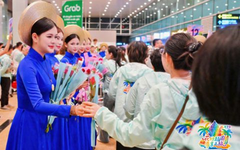 以旅为媒 春芝堂“花好越圆”尊享之旅落幕