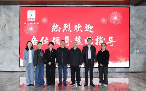 中共长沙市雨花区委常委莅临绿之韵中心调研