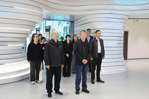 中共长沙市雨花区委常委莅临绿之韵中心调研