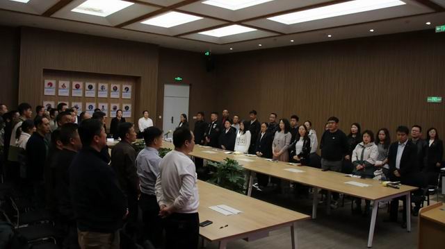 金诃藏药四届二次工代会与四次职代会召开